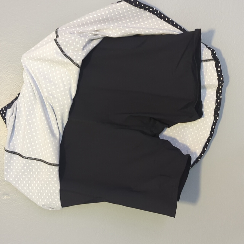 Donajo Black Polka Dot Athletic Shorts With Pockets Size 3 - Picture 6 of 9